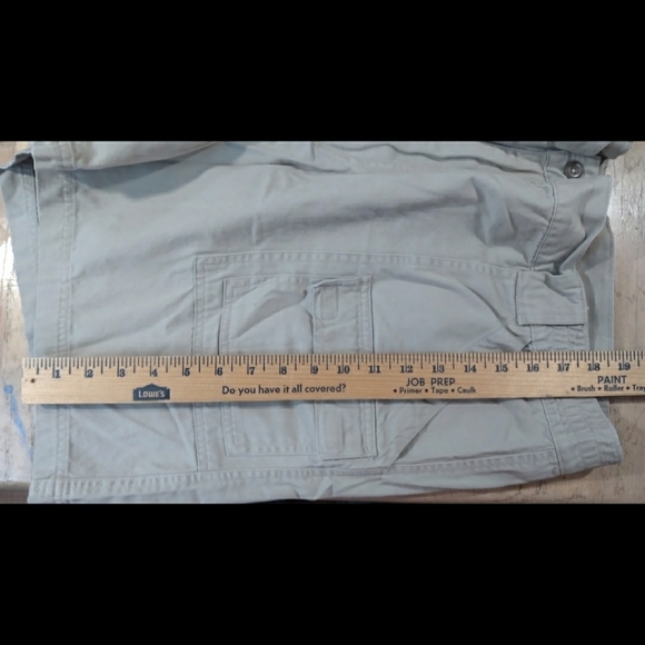Original Khaki Co. tan men's cargo shorts waist 44 - Picture 7 of 8